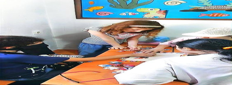 آموزش مهارت های زندگی در دبستان دخترانه سرای دانش (واحد نیروی دریایی)